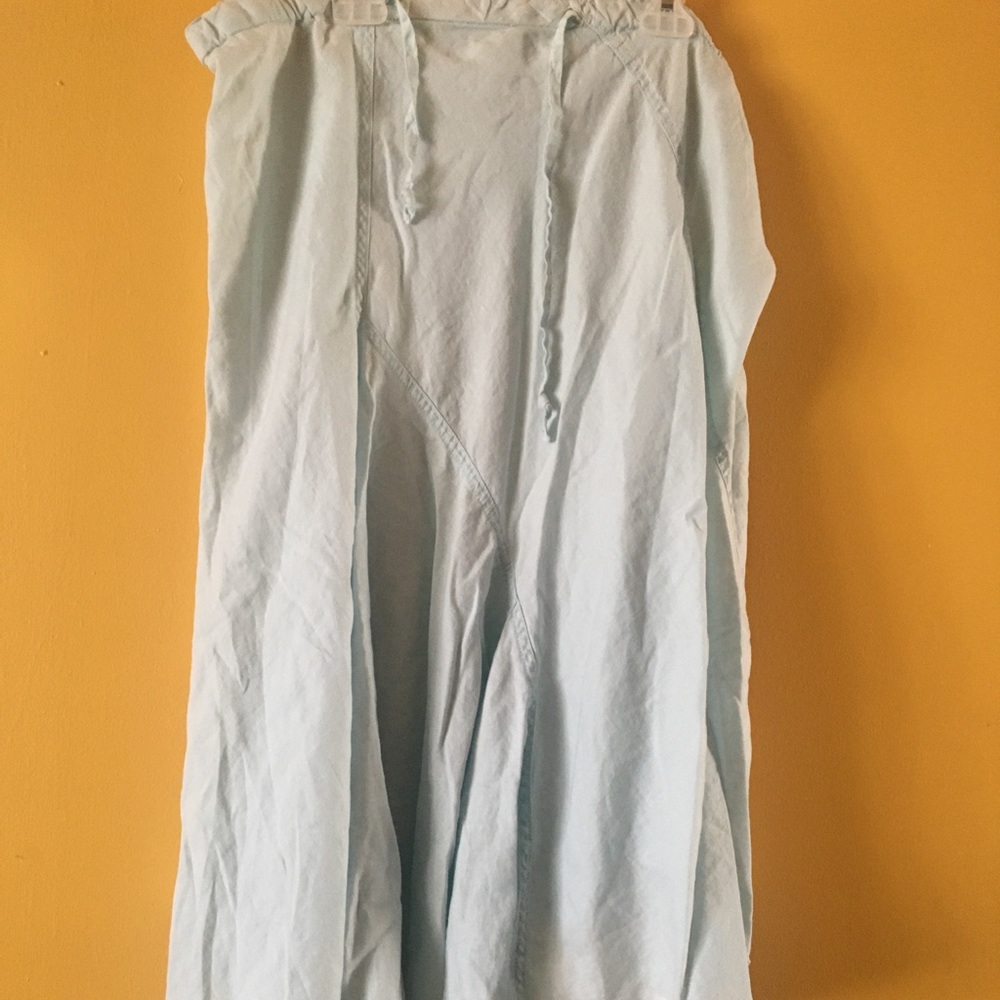 Gorgeous light blue linen skirt!